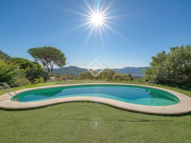 3 sypialnia Willa na sprzedaż w Santa Cristina d'Aro z basenem - 395 000 € (Ref: 9379657)