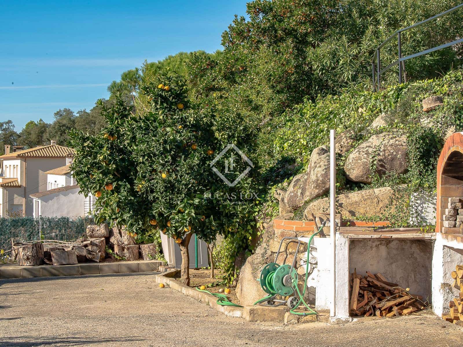 3 sypialnia Willa na sprzedaż w Santa Cristina d'Aro z basenem - 395 000 € (Ref: 9379657)