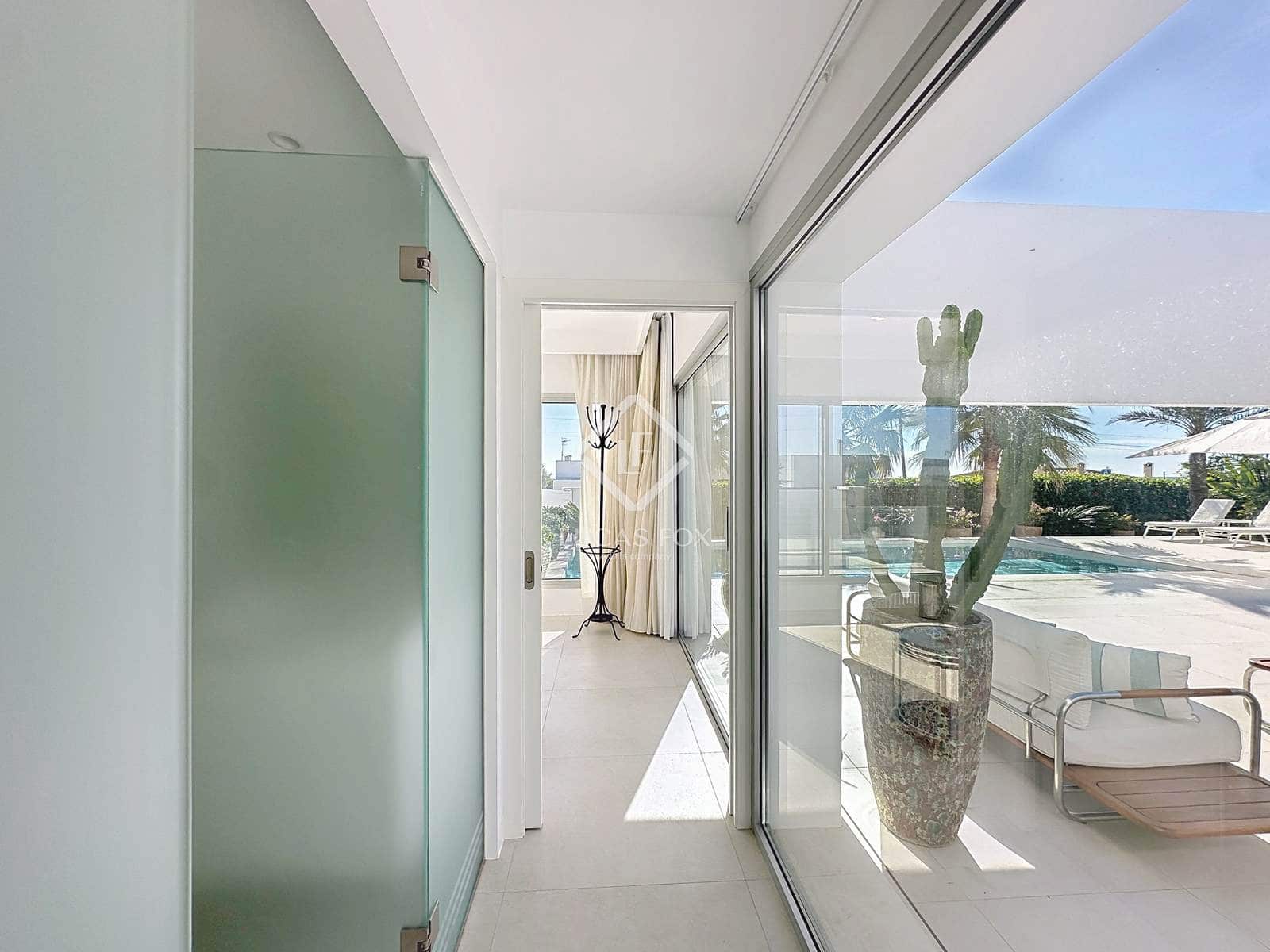 3 slaapkamer Villa te koop in San Luis / Sant Lluis met zwembad garage - € 1.950.000 (Ref: 9380161)