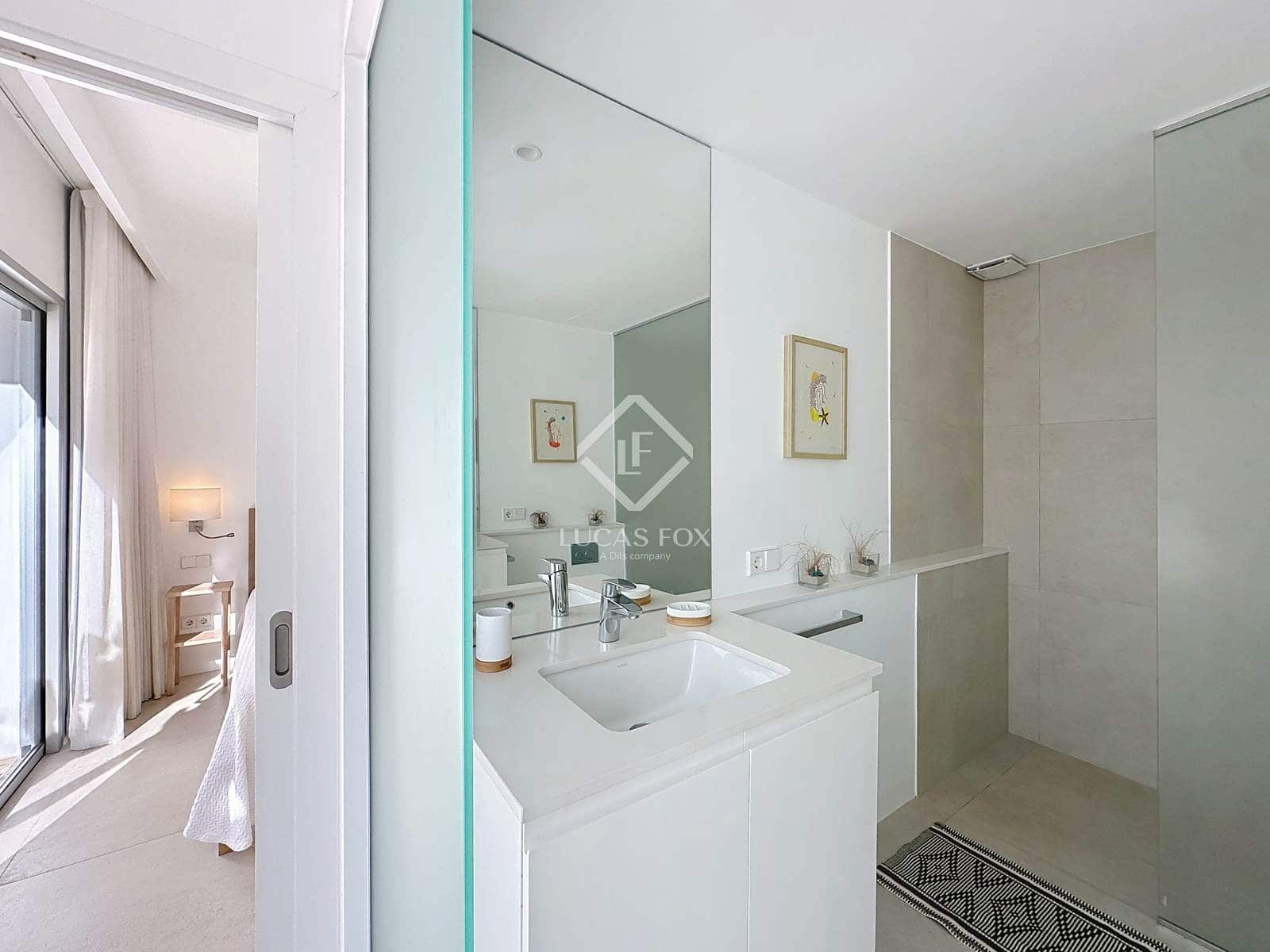 3 slaapkamer Villa te koop in San Luis / Sant Lluis met zwembad garage - € 1.950.000 (Ref: 9380161)