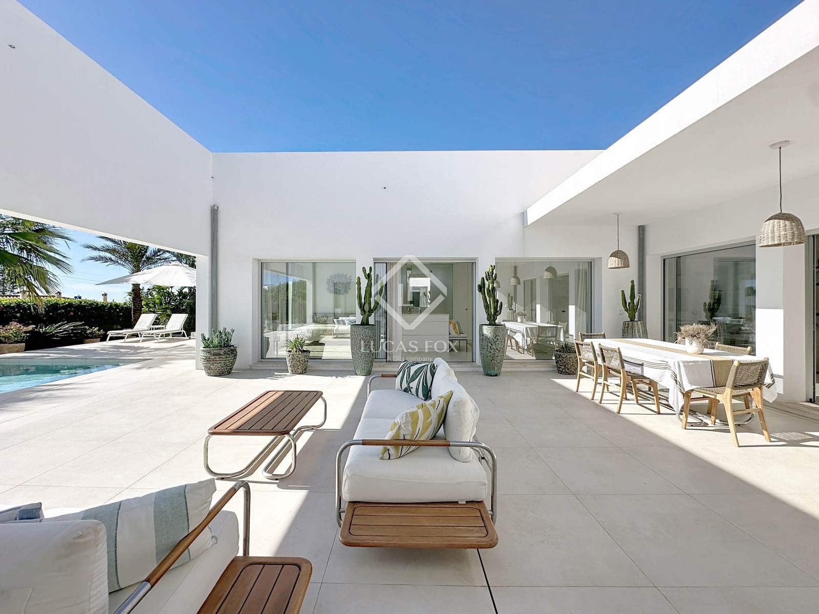 3 slaapkamer Villa te koop in San Luis / Sant Lluis met zwembad garage - € 1.950.000 (Ref: 9380161)