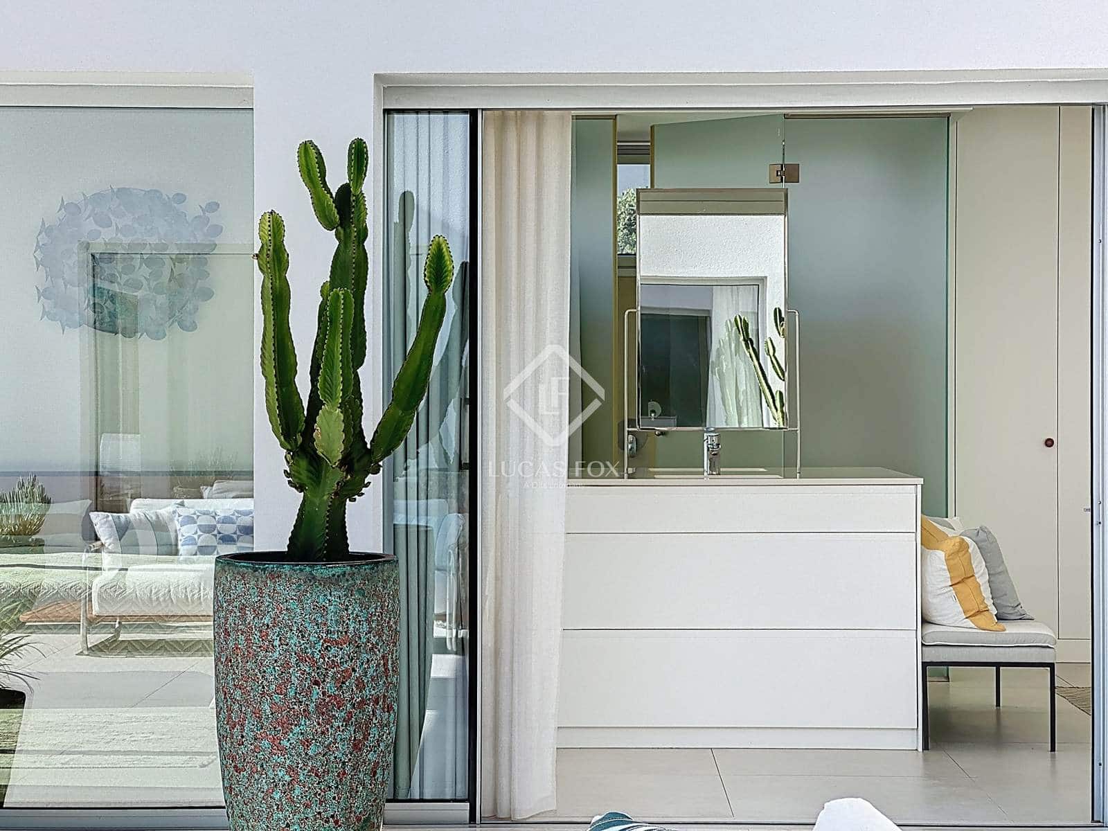 3 slaapkamer Villa te koop in San Luis / Sant Lluis met zwembad garage - € 1.950.000 (Ref: 9380161)