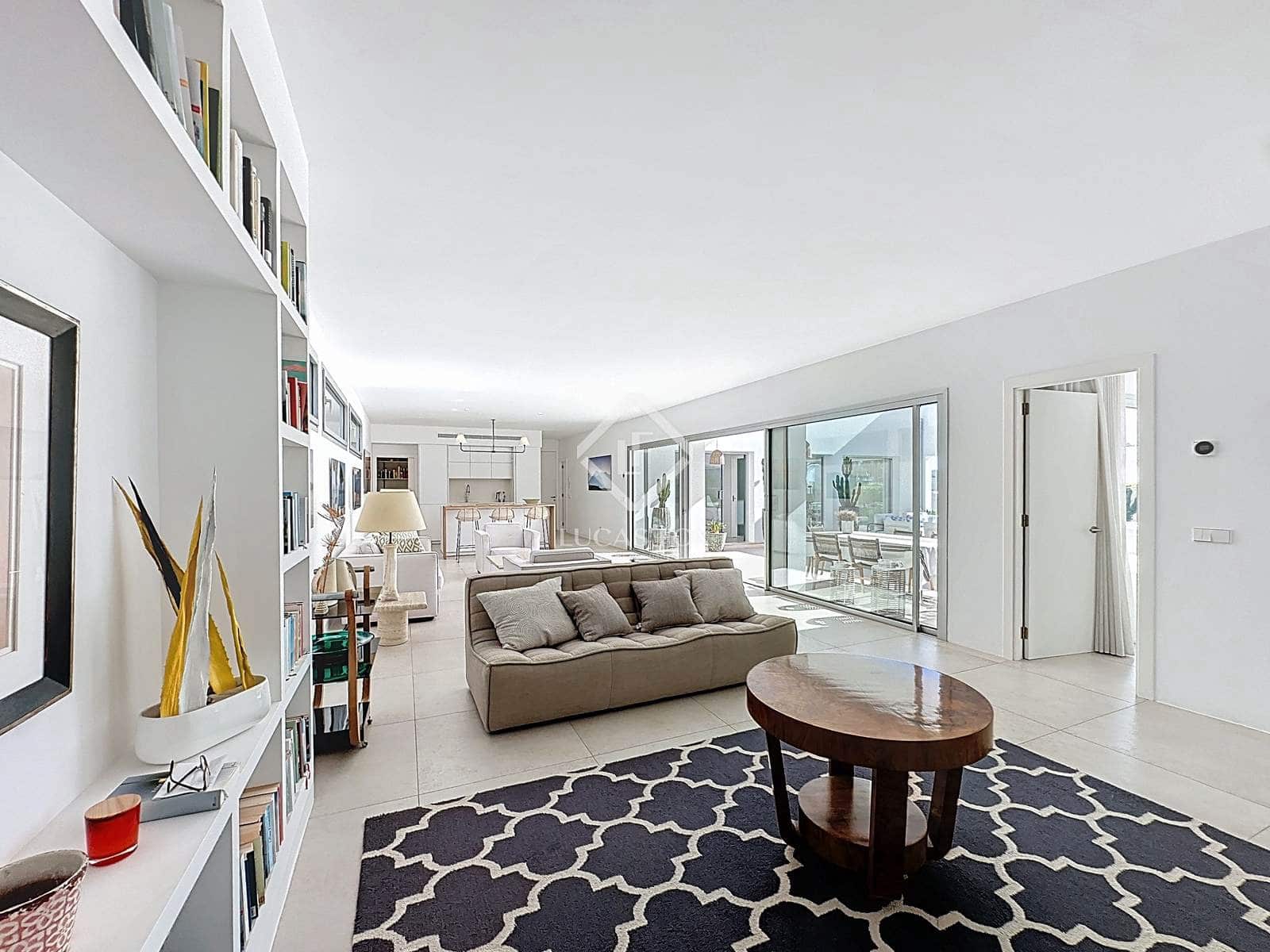 3 slaapkamer Villa te koop in San Luis / Sant Lluis met zwembad garage - € 1.950.000 (Ref: 9380161)