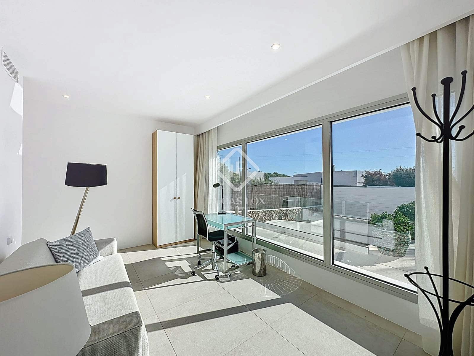 3 slaapkamer Villa te koop in San Luis / Sant Lluis met zwembad garage - € 1.950.000 (Ref: 9380161)