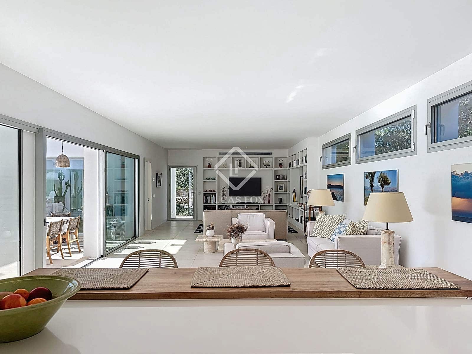 3 slaapkamer Villa te koop in San Luis / Sant Lluis met zwembad garage - € 1.950.000 (Ref: 9380161)