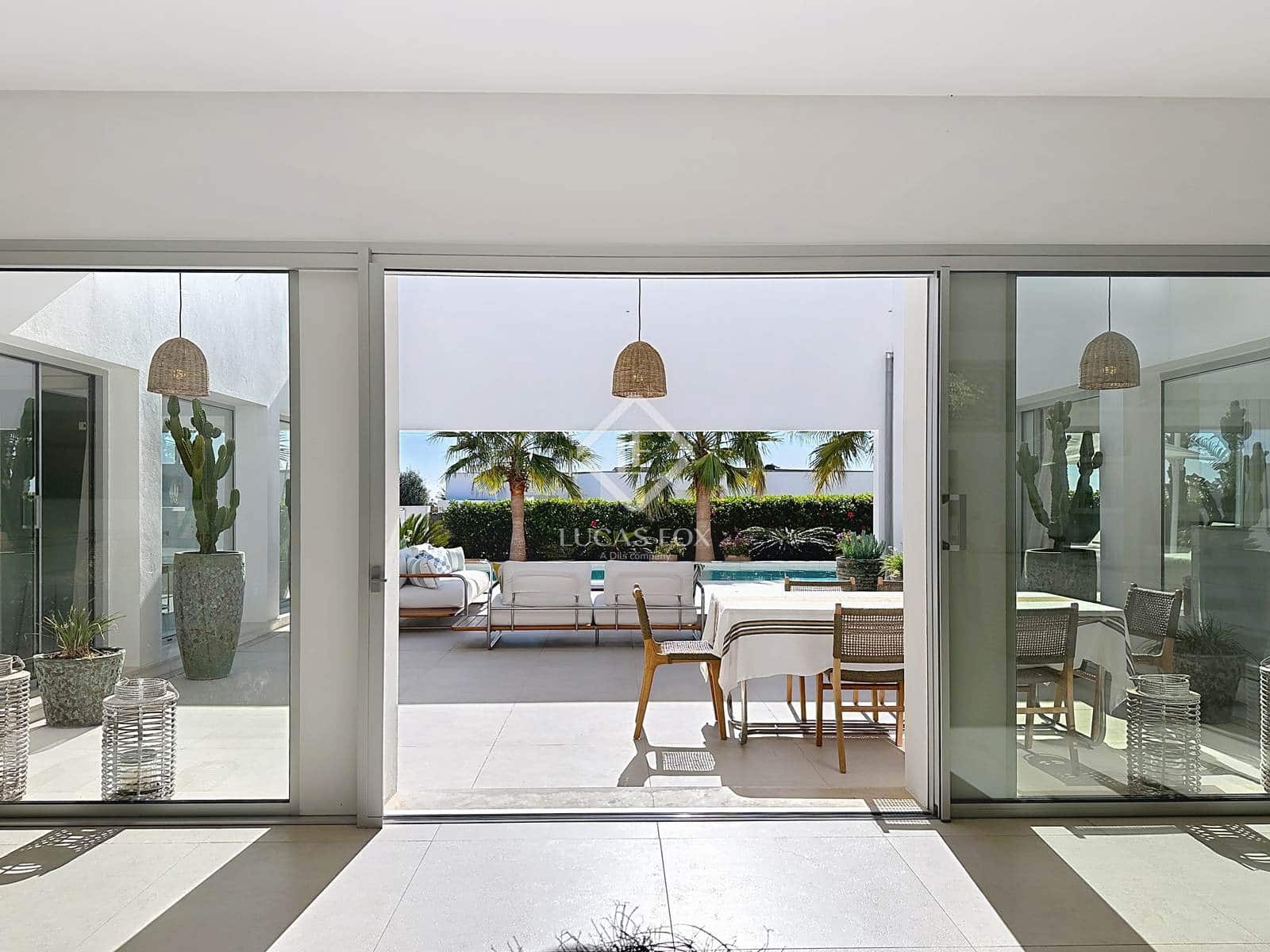 3 slaapkamer Villa te koop in San Luis / Sant Lluis met zwembad garage - € 1.950.000 (Ref: 9380161)