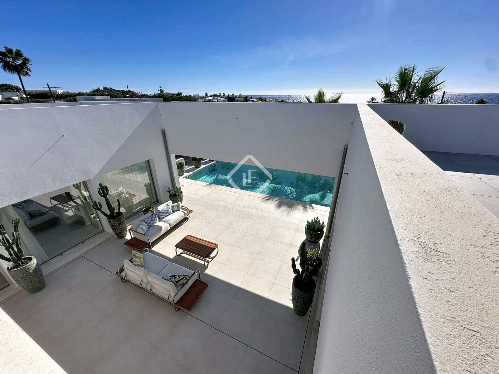 3 slaapkamer Villa te koop in San Luis / Sant Lluis met zwembad garage - € 1.950.000 (Ref: 9380161)