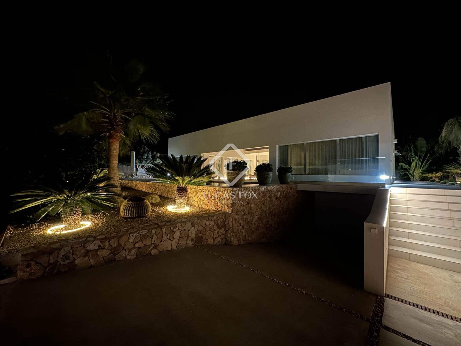 3 slaapkamer Villa te koop in San Luis / Sant Lluis met zwembad garage - € 1.950.000 (Ref: 9380161)