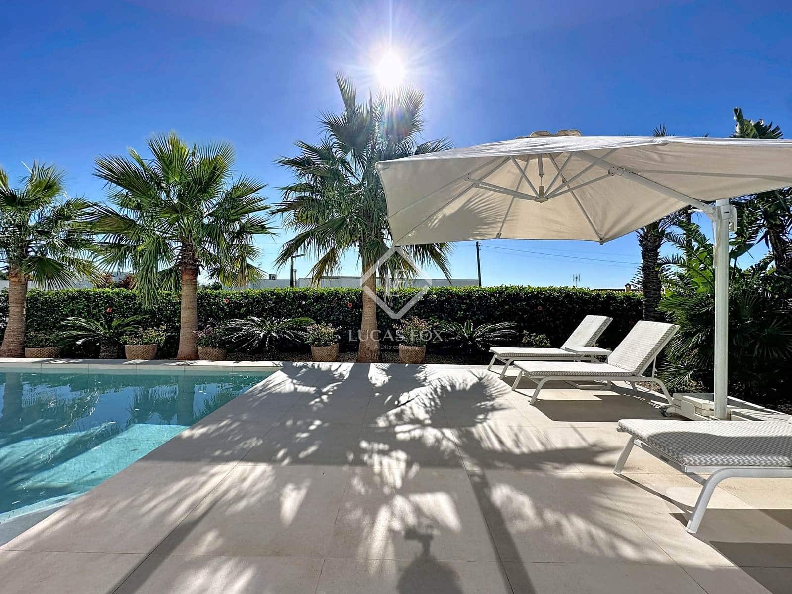 3 slaapkamer Villa te koop in San Luis / Sant Lluis met zwembad garage - € 1.950.000 (Ref: 9380161)