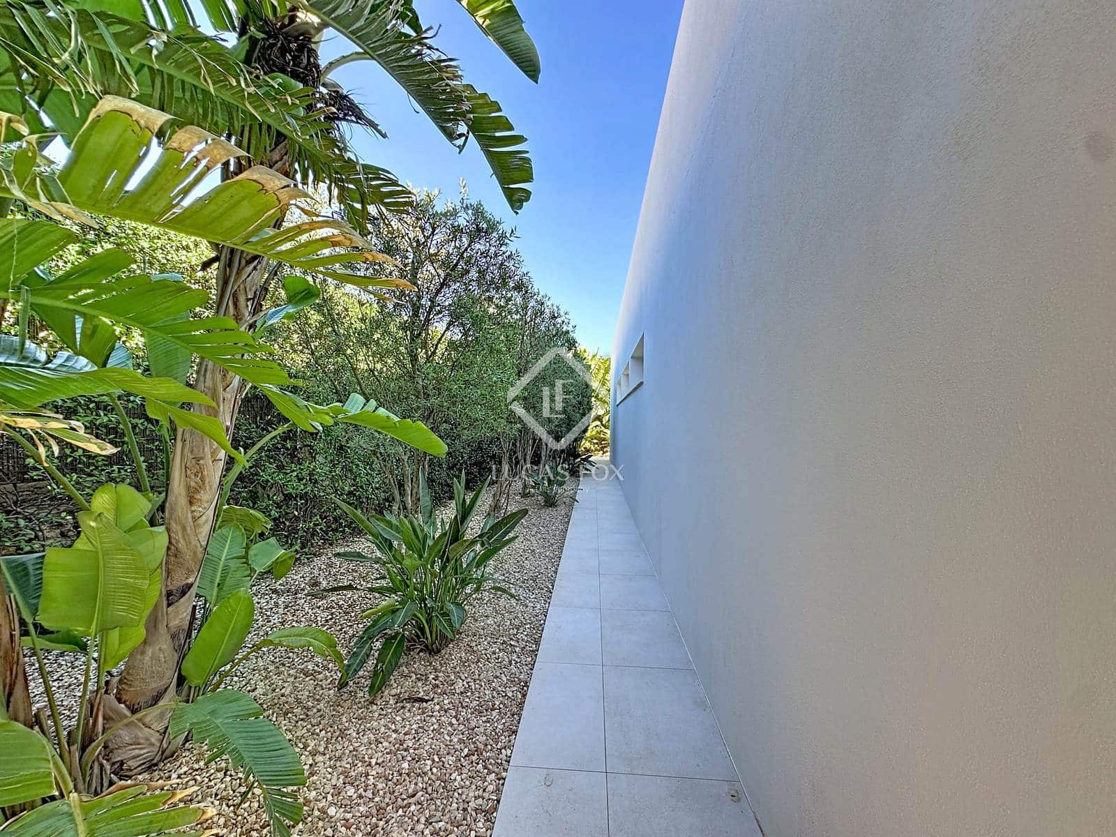 3 slaapkamer Villa te koop in San Luis / Sant Lluis met zwembad garage - € 1.950.000 (Ref: 9380161)