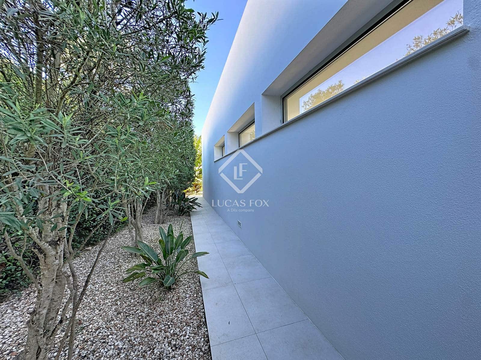 3 slaapkamer Villa te koop in San Luis / Sant Lluis met zwembad garage - € 1.950.000 (Ref: 9380161)