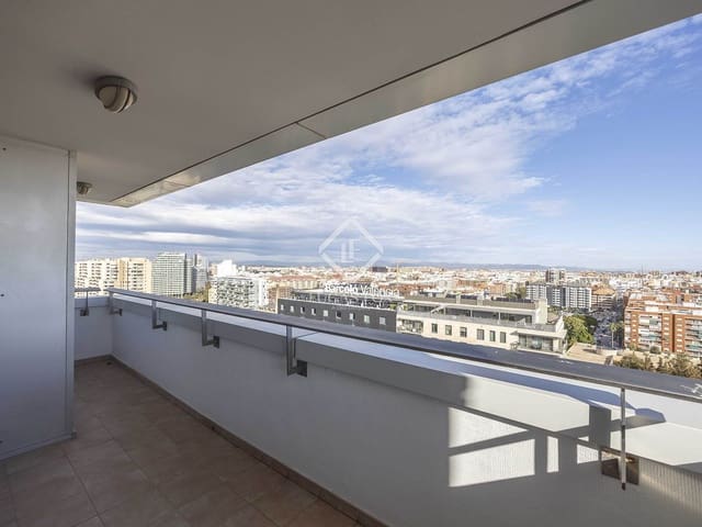 Appartement de 4 chambres à louer à Valence ville avec piscine garage - 2 800 € (Ref: 9380162)