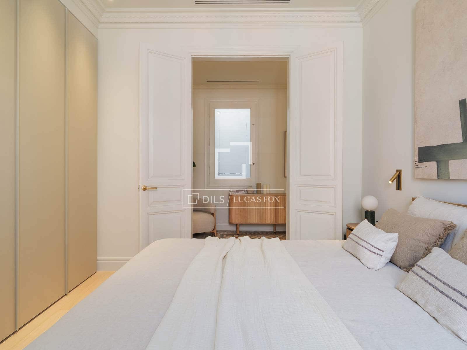 3 bedroom Penthouse for sale in Barcelona city - € 1,990,000 (Ref: 9383530)