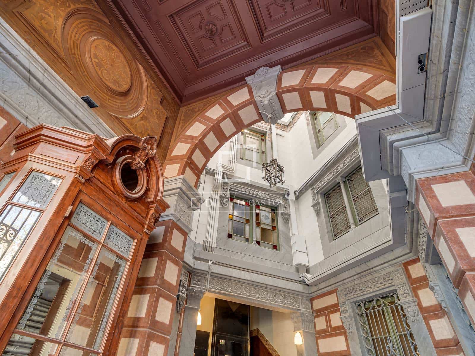 3 bedroom Penthouse for sale in Barcelona city - € 1,990,000 (Ref: 9383530)