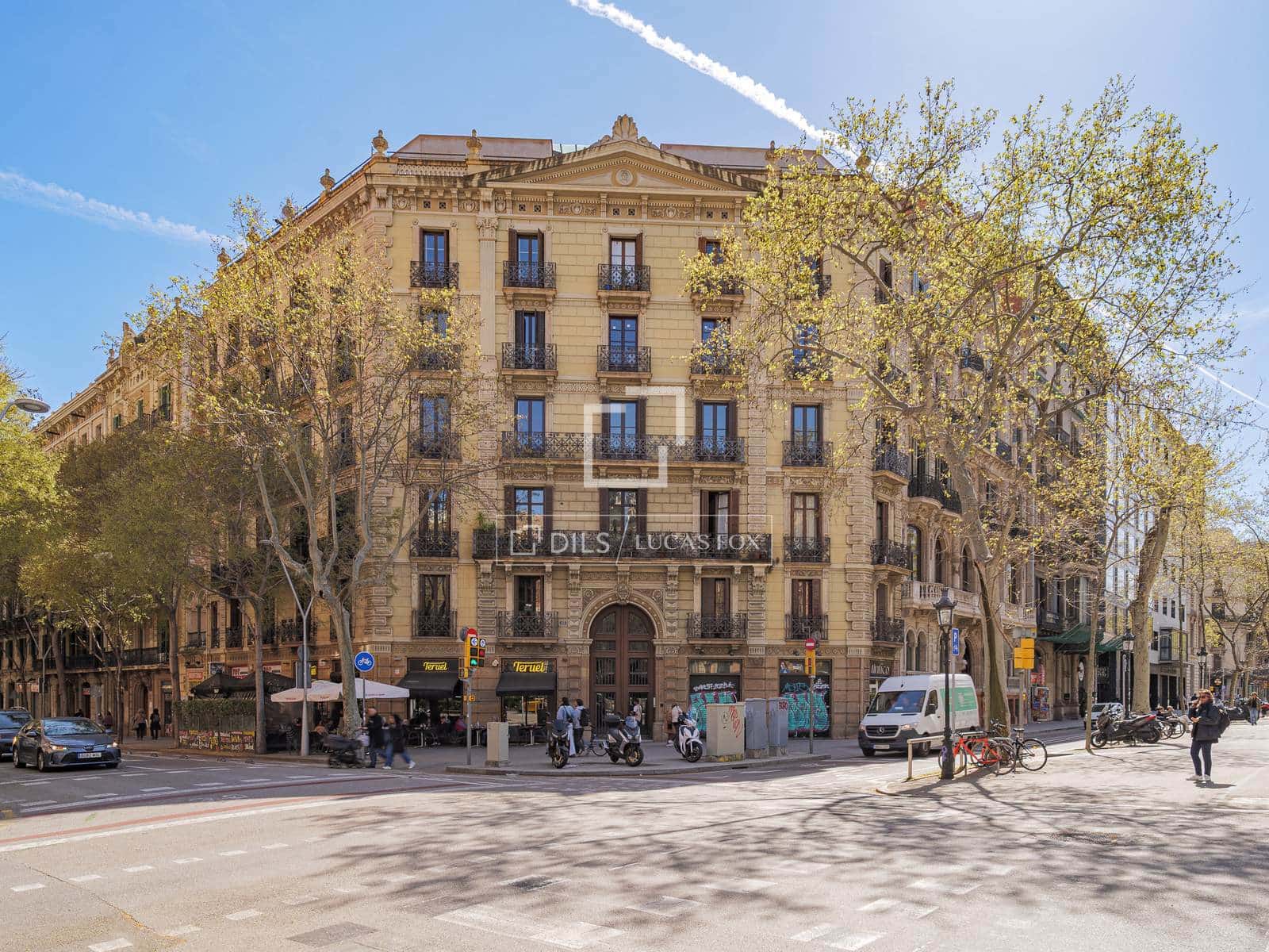 3 bedroom Penthouse for sale in Barcelona city - € 1,990,000 (Ref: 9383530)