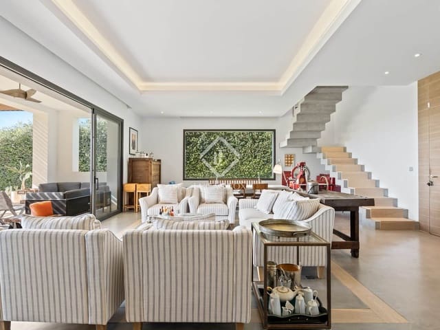 6 Zimmer Villa zu verkaufen in Benahavís mit Pool Garage - 4.200.000 € (Ref: 9383531)