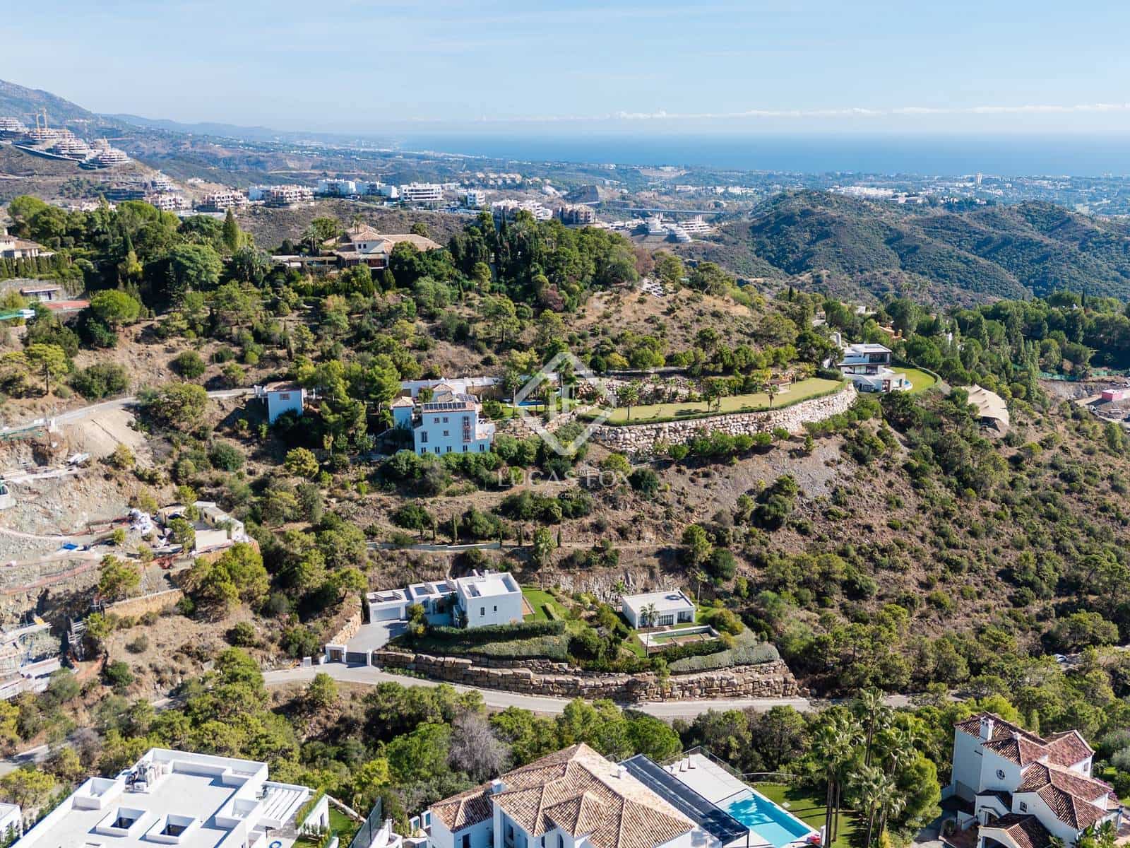 6 Zimmer Villa zu verkaufen in Benahavis mit Pool Garage - 4.200.000 € (Ref: 9383531)