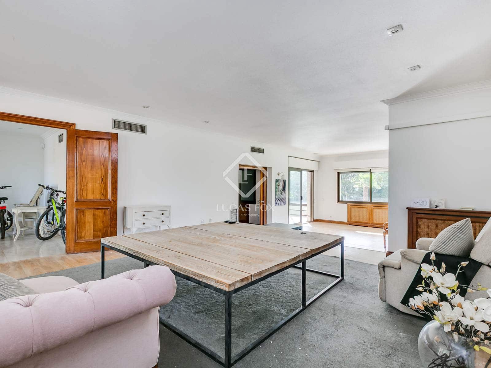 5 slaapkamer Villa te koop in Madrid stad met zwembad - € 4.600.000 (Ref: 9383532)