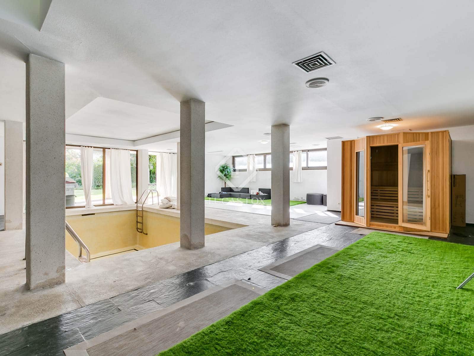 5 slaapkamer Villa te koop in Madrid stad met zwembad - € 4.600.000 (Ref: 9383532)