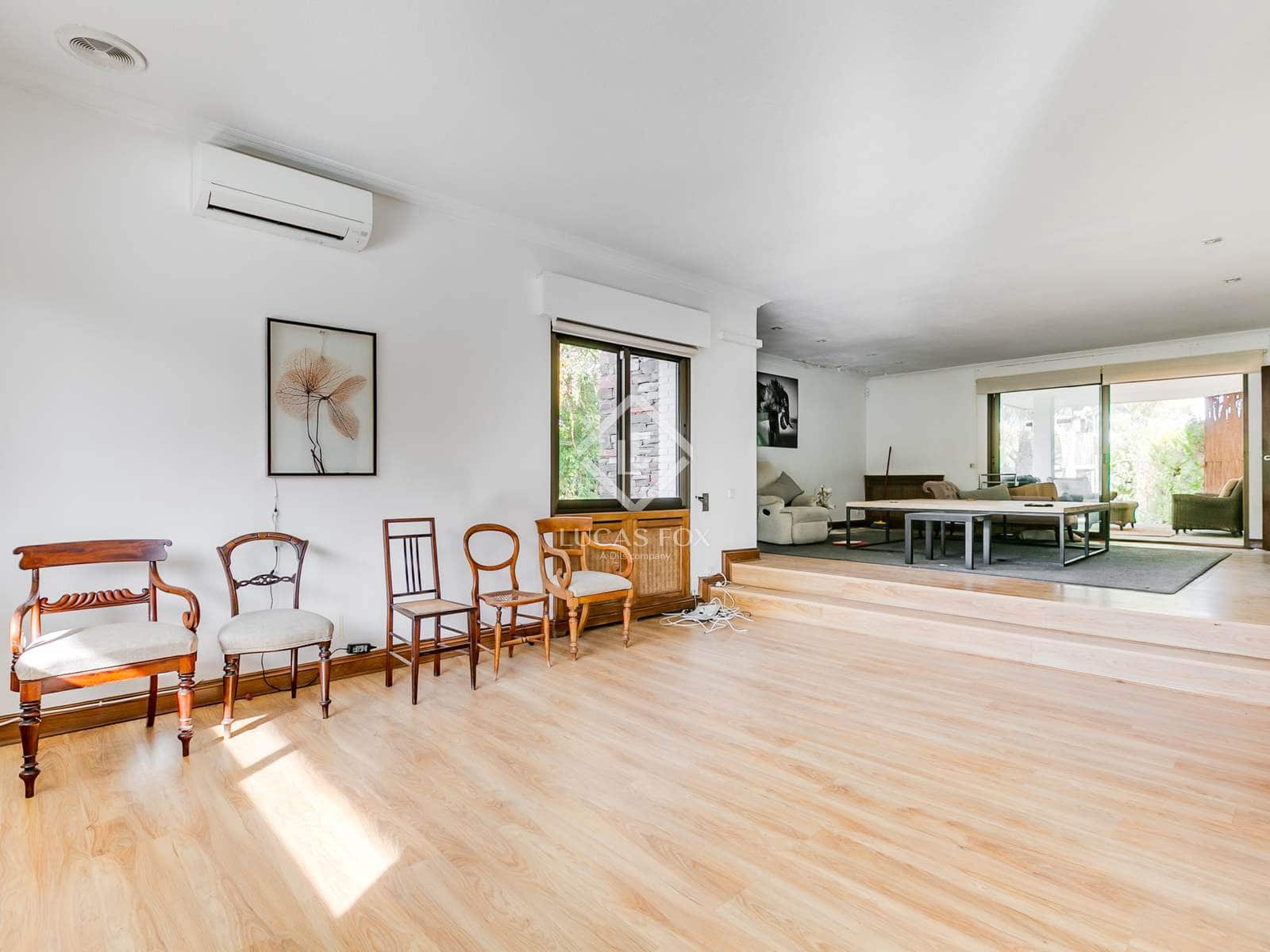 5 slaapkamer Villa te koop in Madrid stad met zwembad - € 4.600.000 (Ref: 9383532)