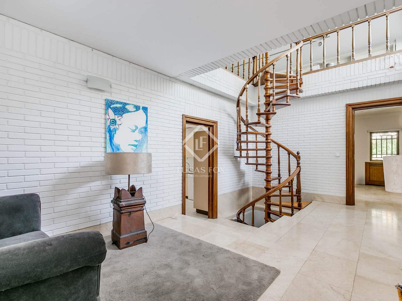 5 slaapkamer Villa te koop in Madrid stad met zwembad - € 4.600.000 (Ref: 9383532)