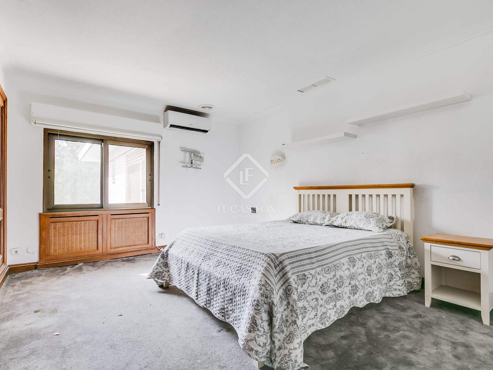 5 slaapkamer Villa te koop in Madrid stad met zwembad - € 4.600.000 (Ref: 9383532)