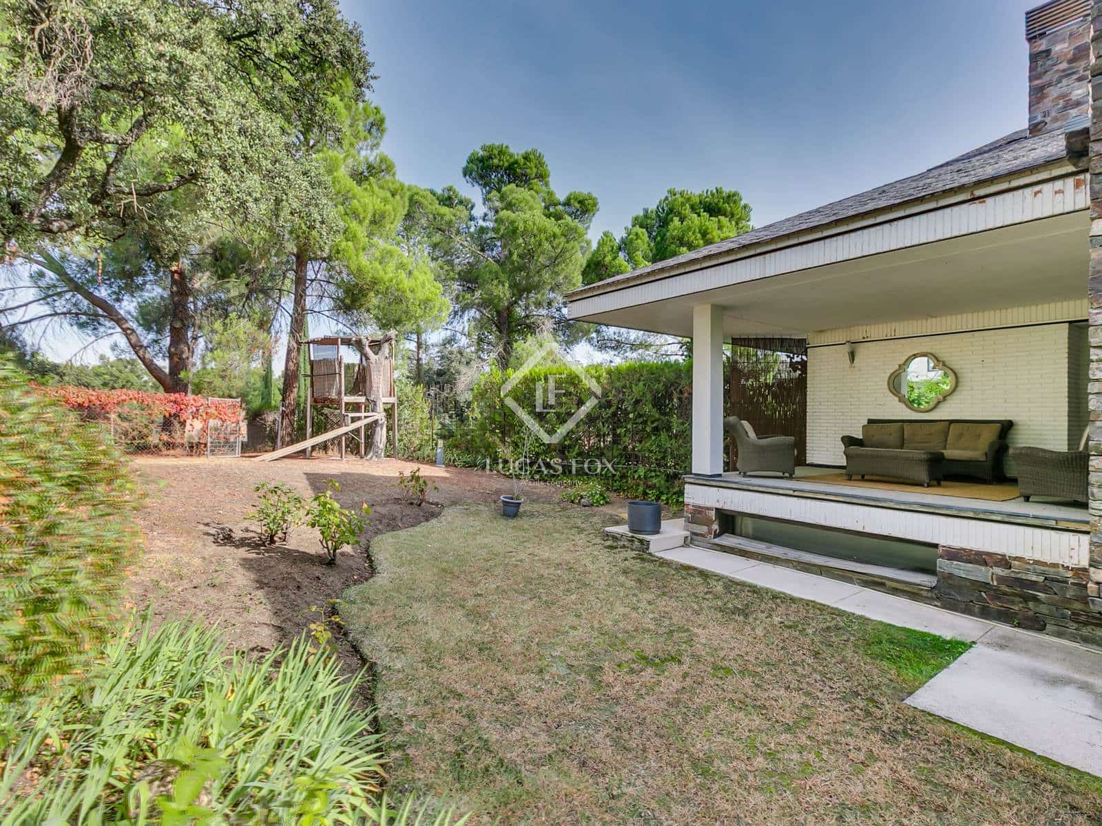 5 slaapkamer Villa te koop in Madrid stad met zwembad - € 4.600.000 (Ref: 9383532)