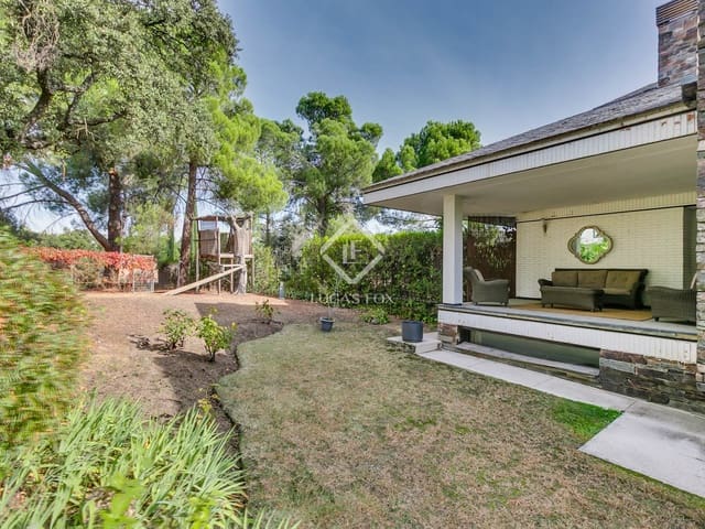 5 soverom Villa til salgs i Madrid by med svømmebasseng - € 4 600 000 (Ref: 9383532)