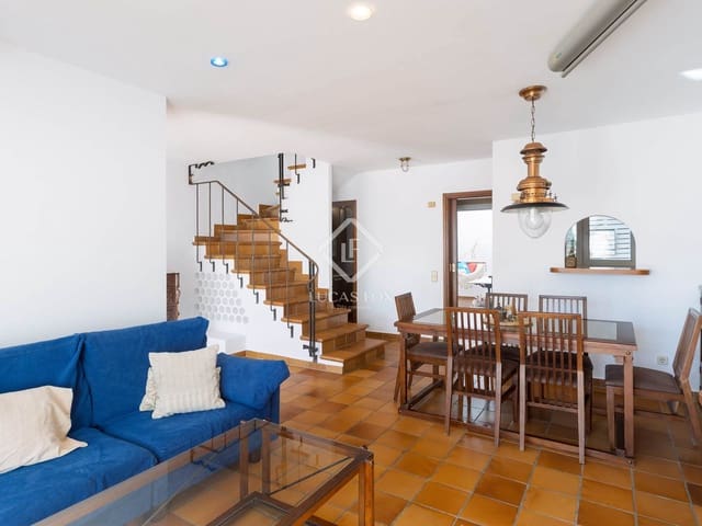 3 quarto Moradia para venda em Sant Pol de Mar com piscina garagem - 550 000 € (Ref: 9383533)