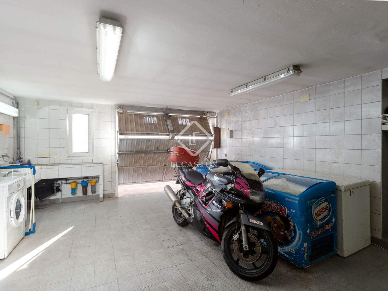 3 bedroom Villa for sale in Sant Pol de Mar with pool garage - € 550,000 (Ref: 9383533)