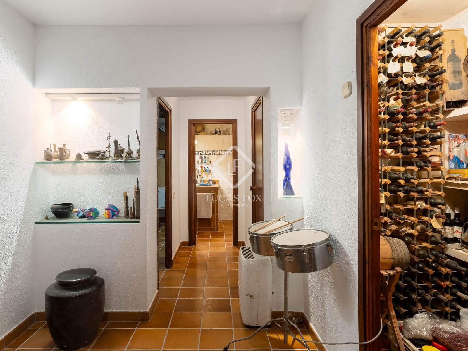 3 bedroom Villa for sale in Sant Pol de Mar with pool garage - € 550,000 (Ref: 9383533)