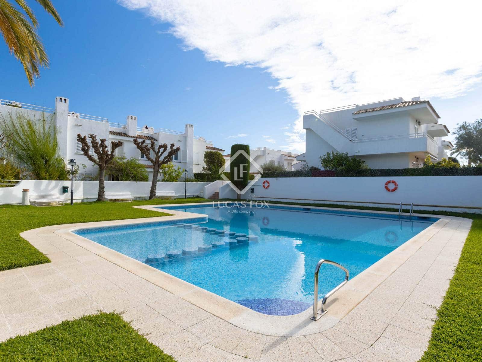 3 bedroom Villa for sale in Sant Pol de Mar with pool garage - € 550,000 (Ref: 9383533)
