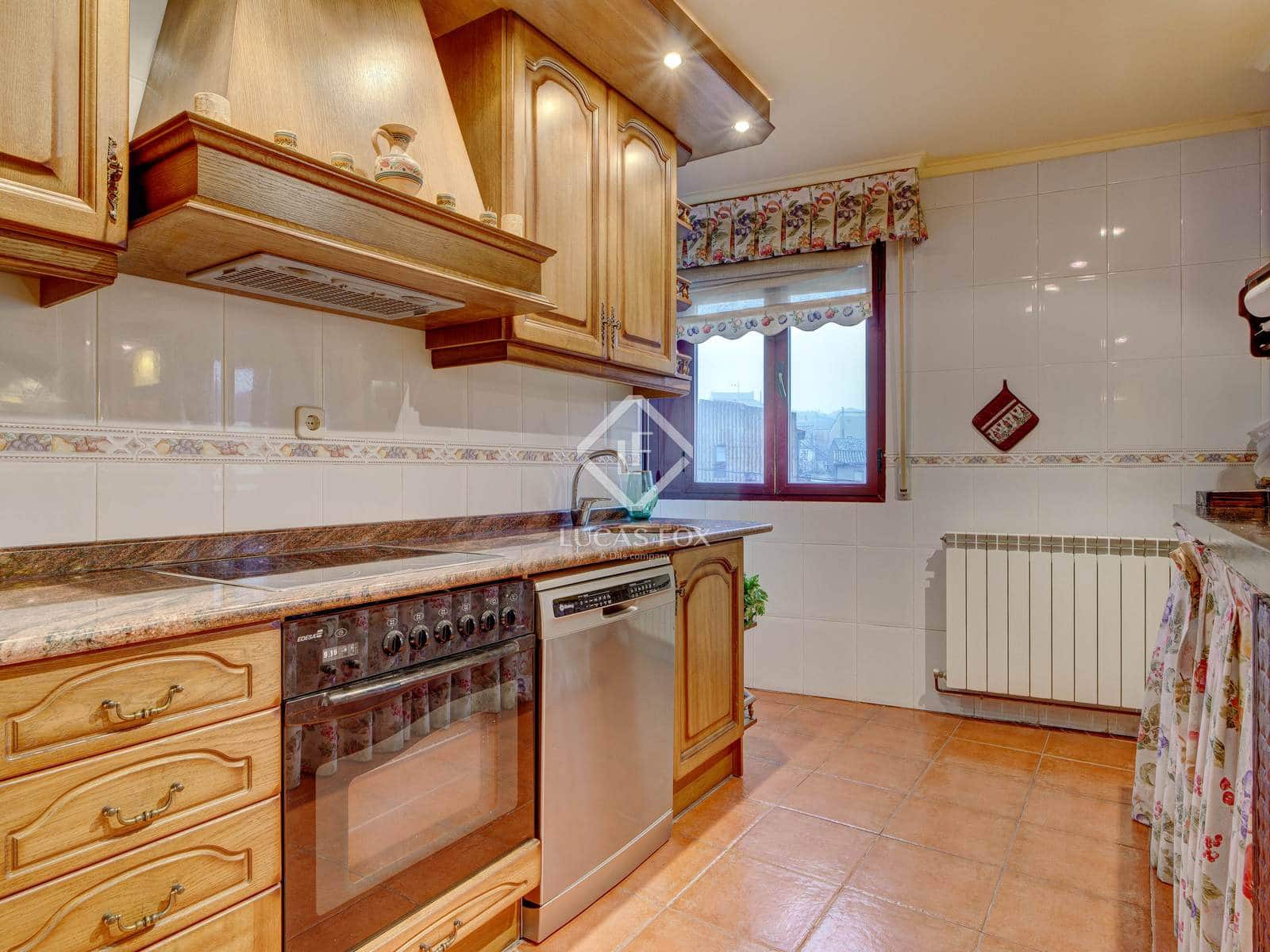 Villa til salgs i San Asensio - € 2 150 000 (Ref: 9383742)