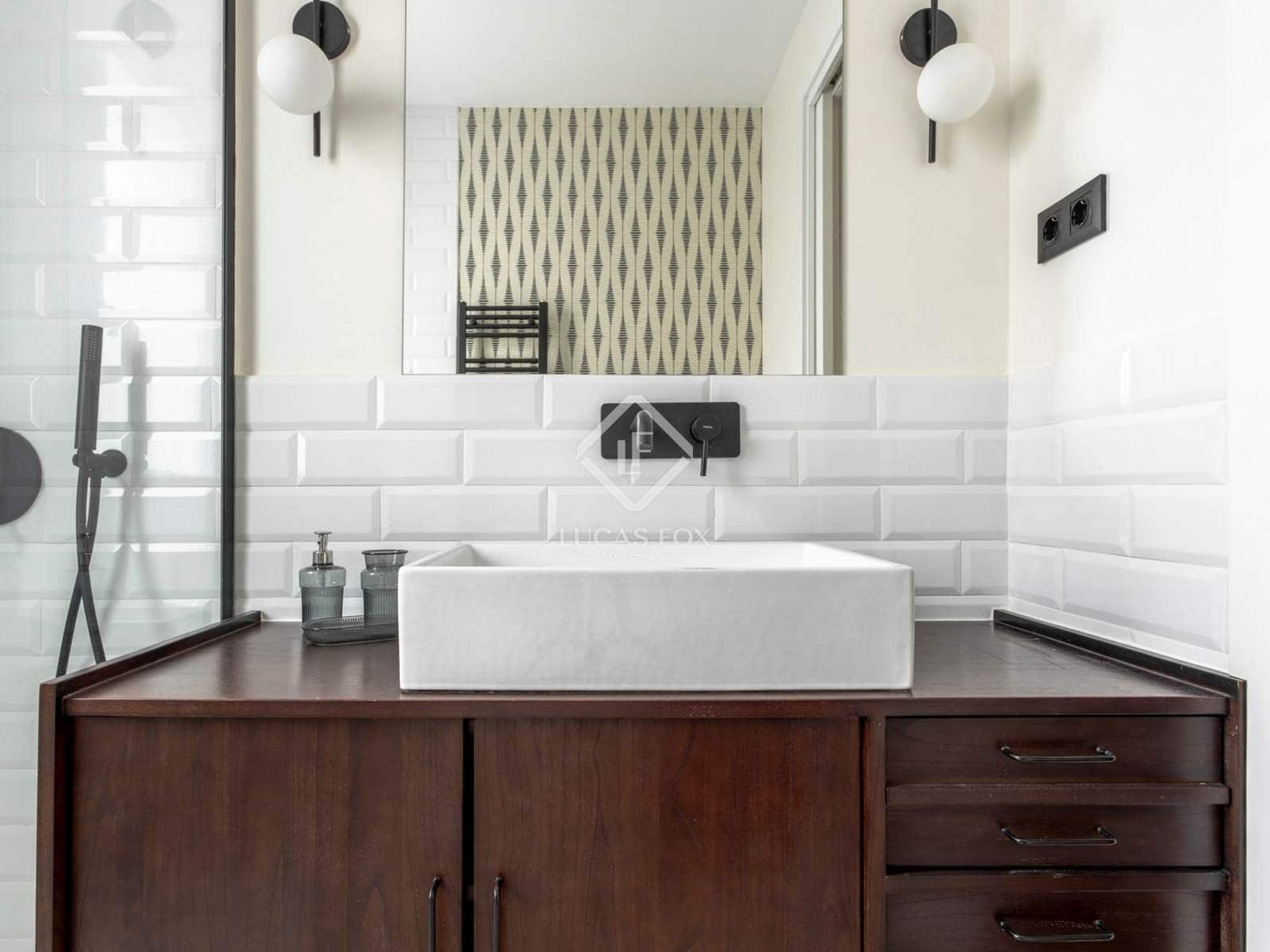 Apartamento de 1 habitación en Madrid ciudad en alquiler - 2.300 € (Ref: 9383976)