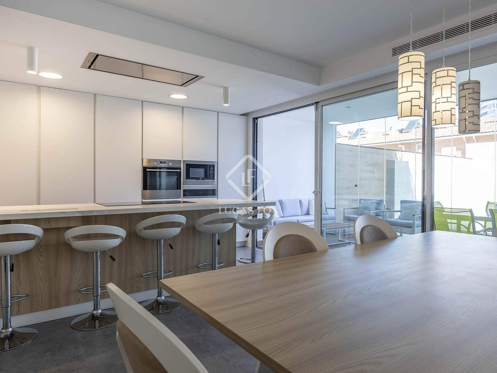 4 chambre Villa/Maison à vendre à Canet d'En Berenguer avec piscine garage - 760 000 € (Ref: 9384817)