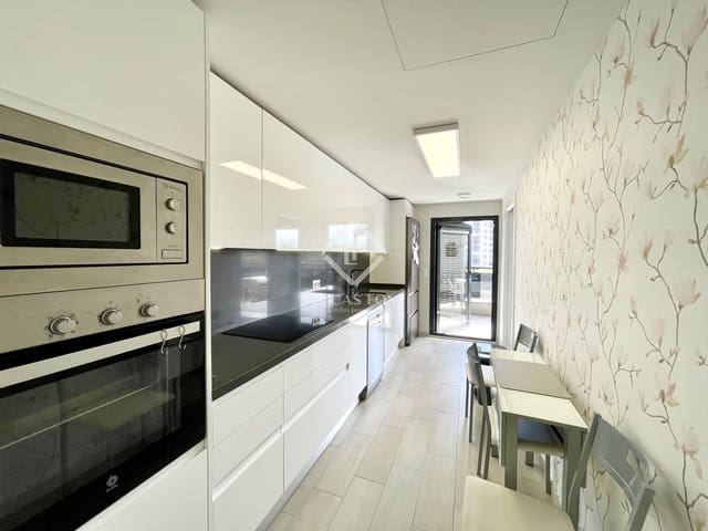 3 slaapkamer Appartement te koop in Alicante stad met zwembad garage - € 524.000 (Ref: 9384818)