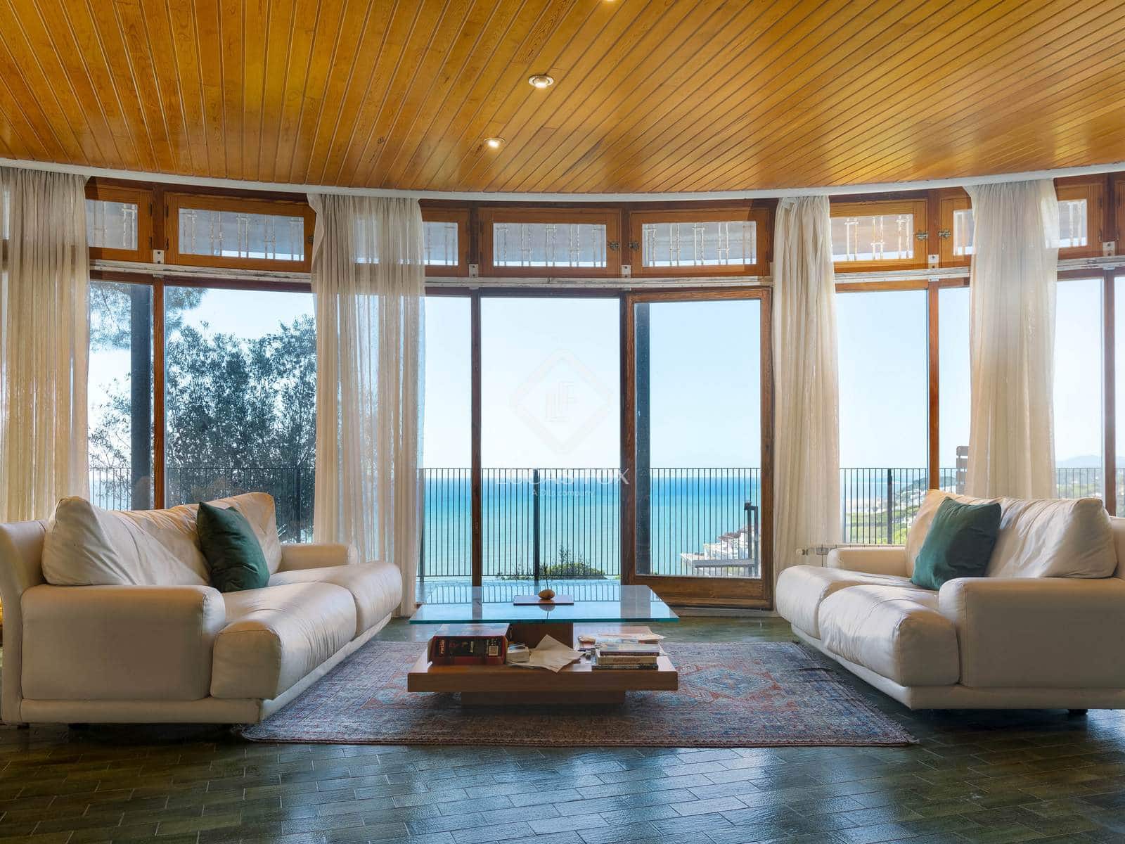 8 bedroom Villa for sale in Sant Pol de Mar with pool garage - € 2,100,000 (Ref: 9384820)