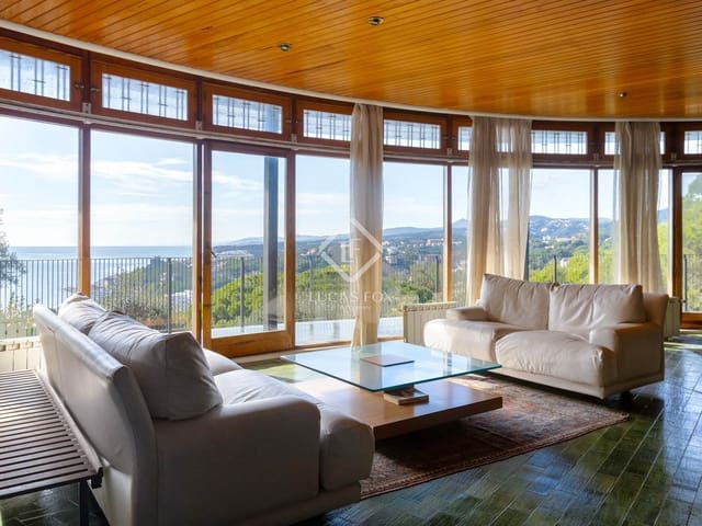 8 quarto Moradia para venda em Sant Pol de Mar com piscina garagem - 2 100 000 € (Ref: 9384820)