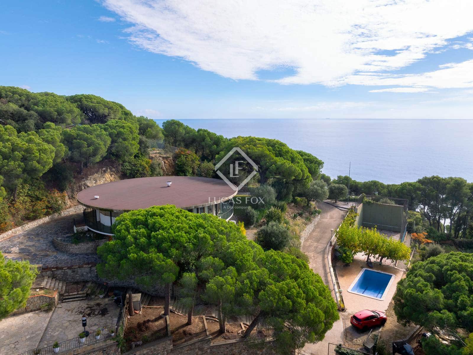 8 bedroom Villa for sale in Sant Pol de Mar with pool garage - € 2,100,000 (Ref: 9384820)
