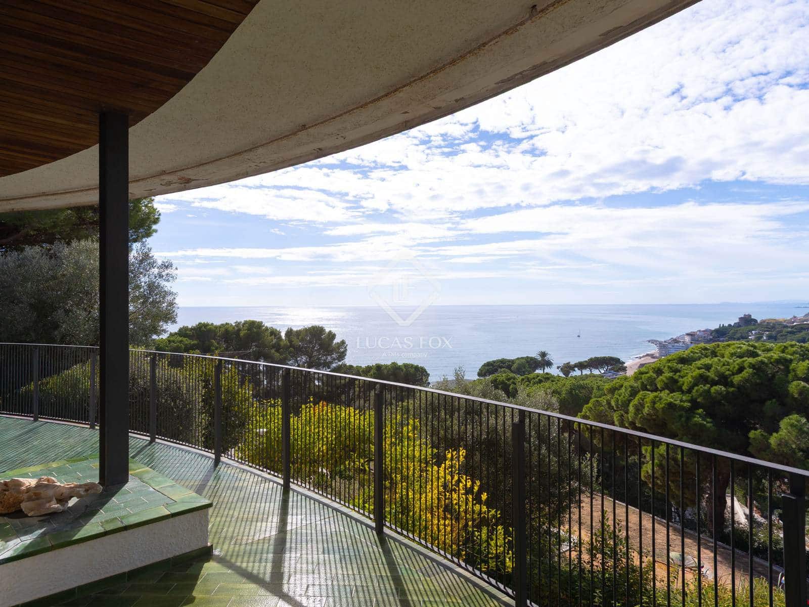 8 bedroom Villa for sale in Sant Pol de Mar with pool garage - € 2,100,000 (Ref: 9384820)