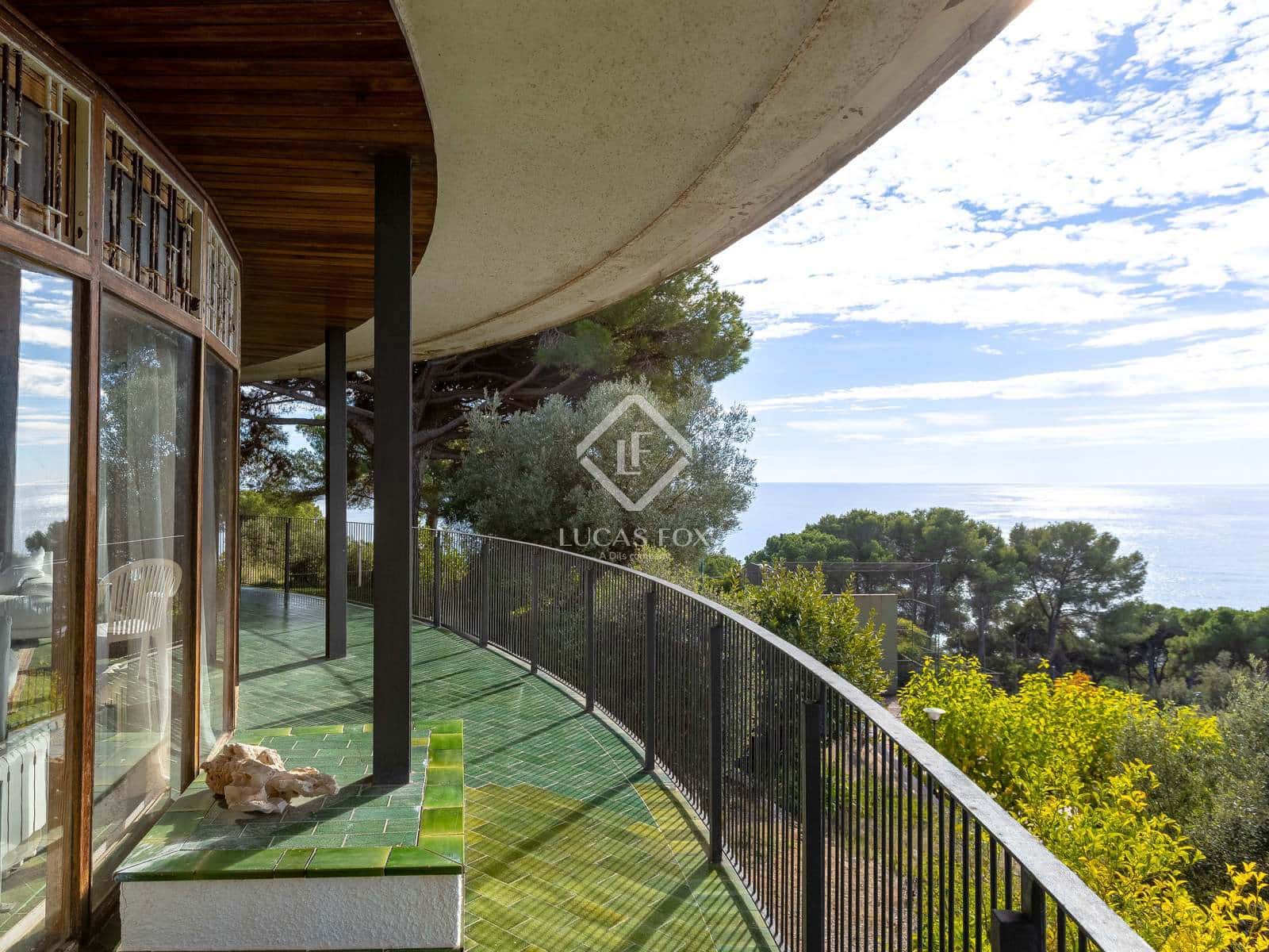 8 bedroom Villa for sale in Sant Pol de Mar with pool garage - € 2,100,000 (Ref: 9384820)