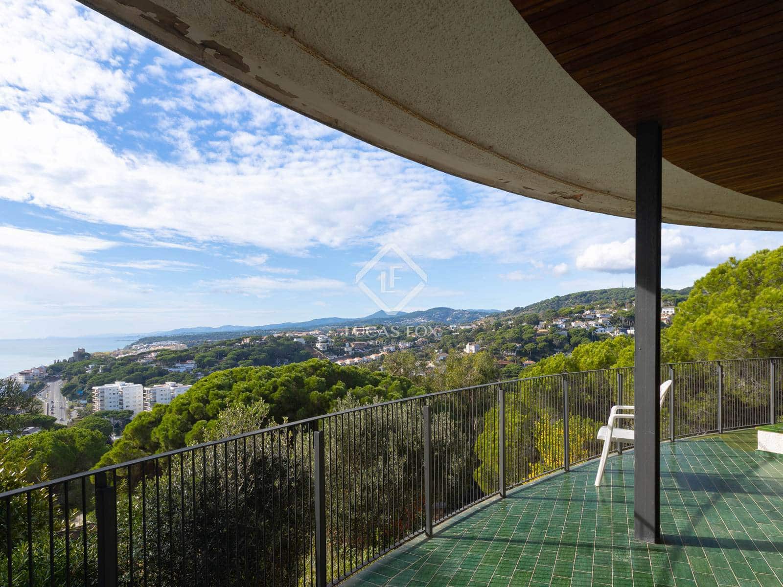 8 bedroom Villa for sale in Sant Pol de Mar with pool garage - € 2,100,000 (Ref: 9384820)