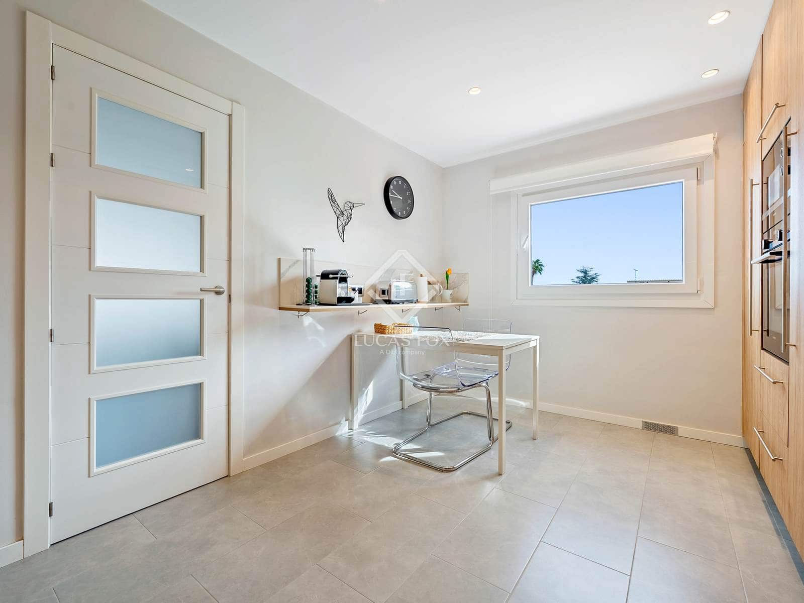 4 slaapkamer Villa te koop in El Vendrell met zwembad garage - € 575.000 (Ref: 9384908)