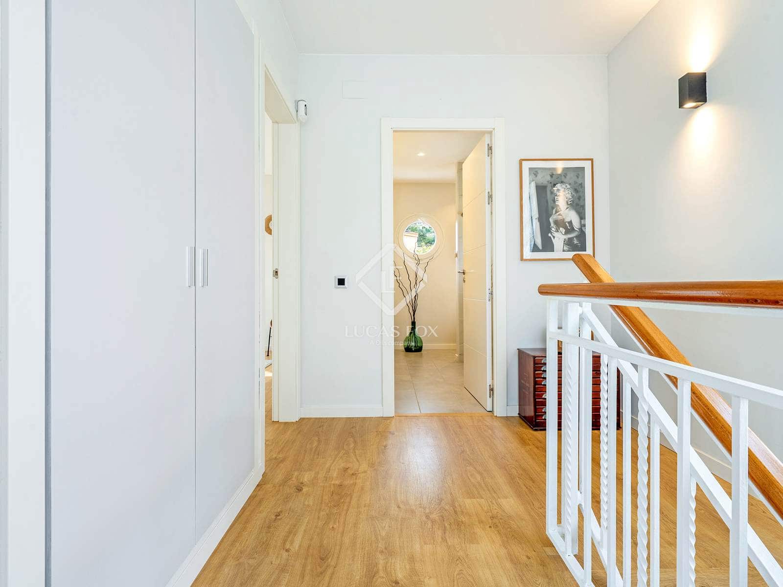 4 slaapkamer Villa te koop in El Vendrell met zwembad garage - € 575.000 (Ref: 9384908)