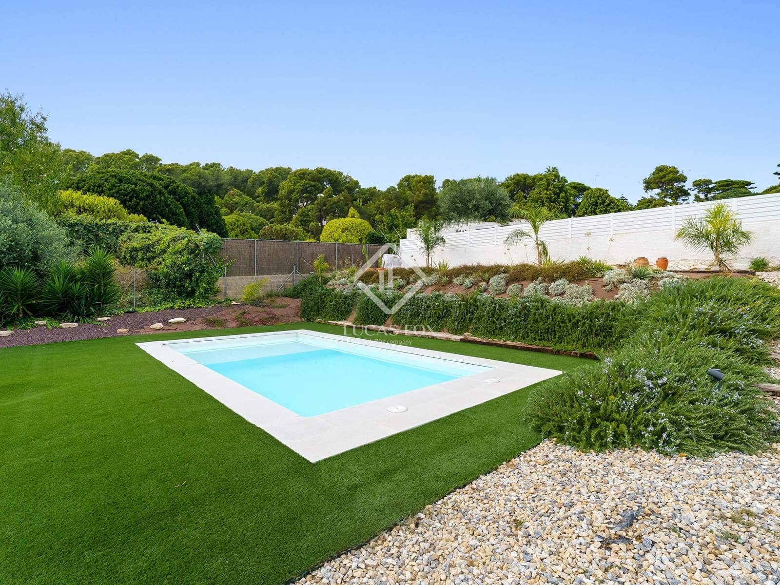 4 slaapkamer Villa te koop in El Vendrell met zwembad garage - € 575.000 (Ref: 9384908)