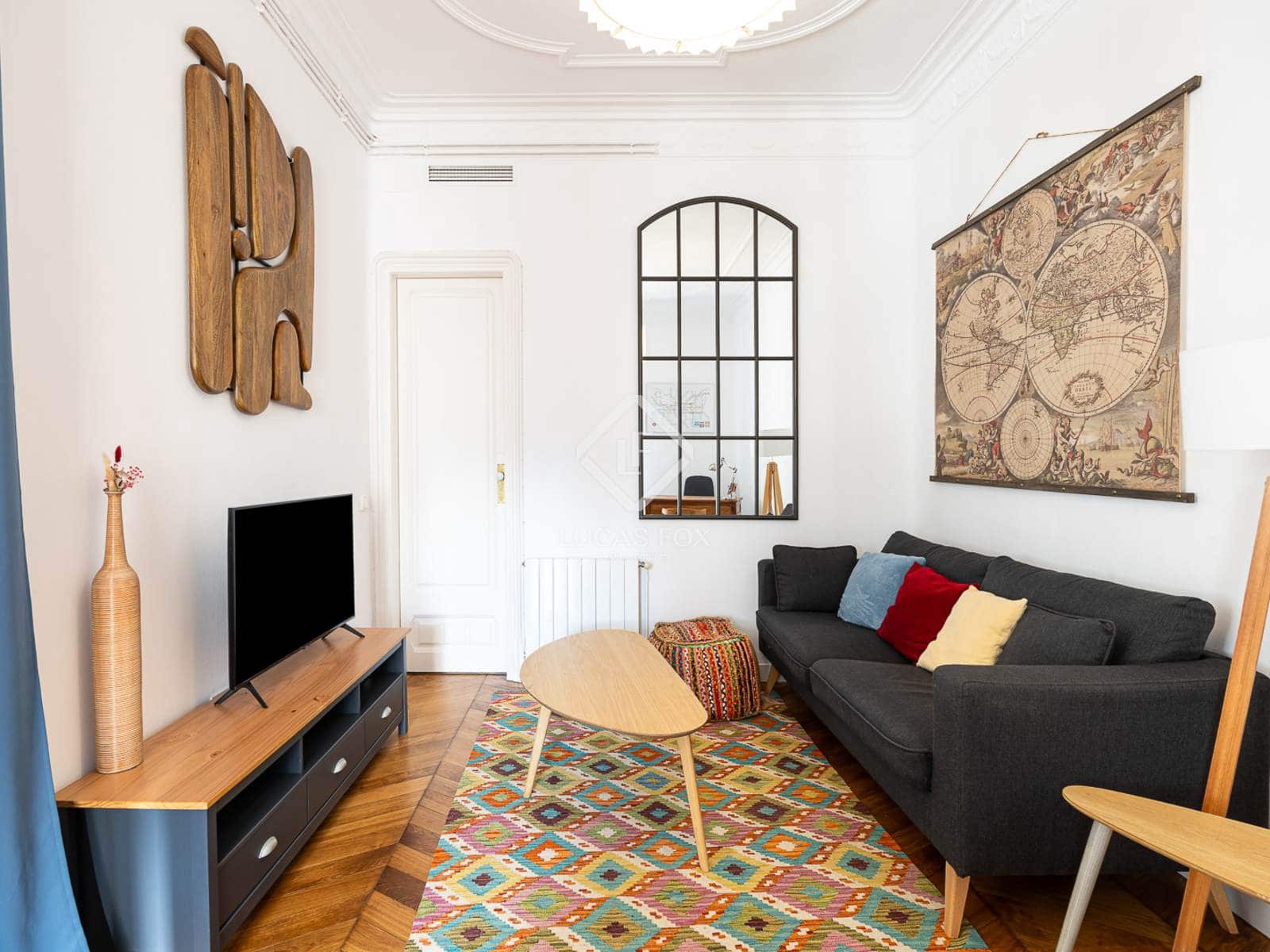 Appartement de 4 chambres à louer à Barcelone ville - 3 000 € (Ref: 9386296)