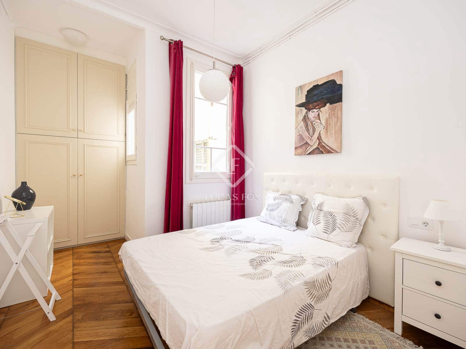 Appartement de 4 chambres à louer à Barcelone ville - 3 000 € (Ref: 9386296)