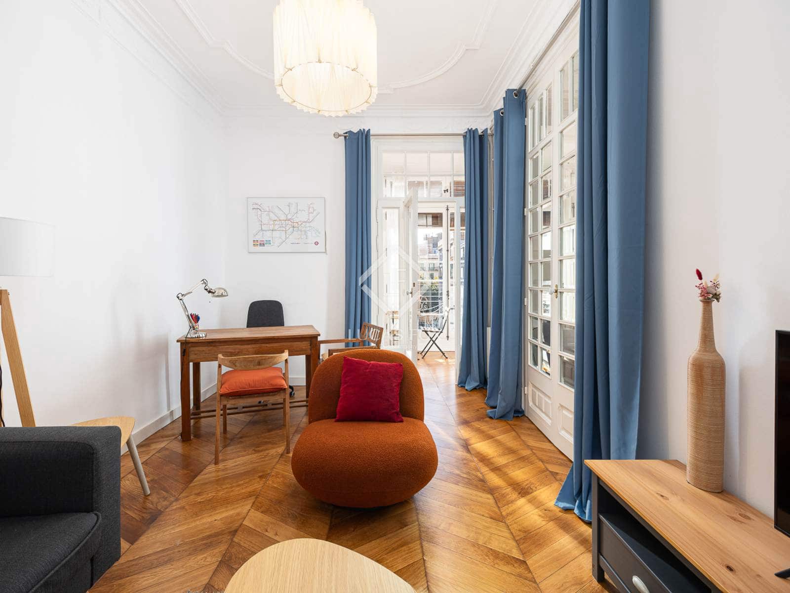 Appartement de 4 chambres à louer à Barcelone ville - 3 000 € (Ref: 9386296)