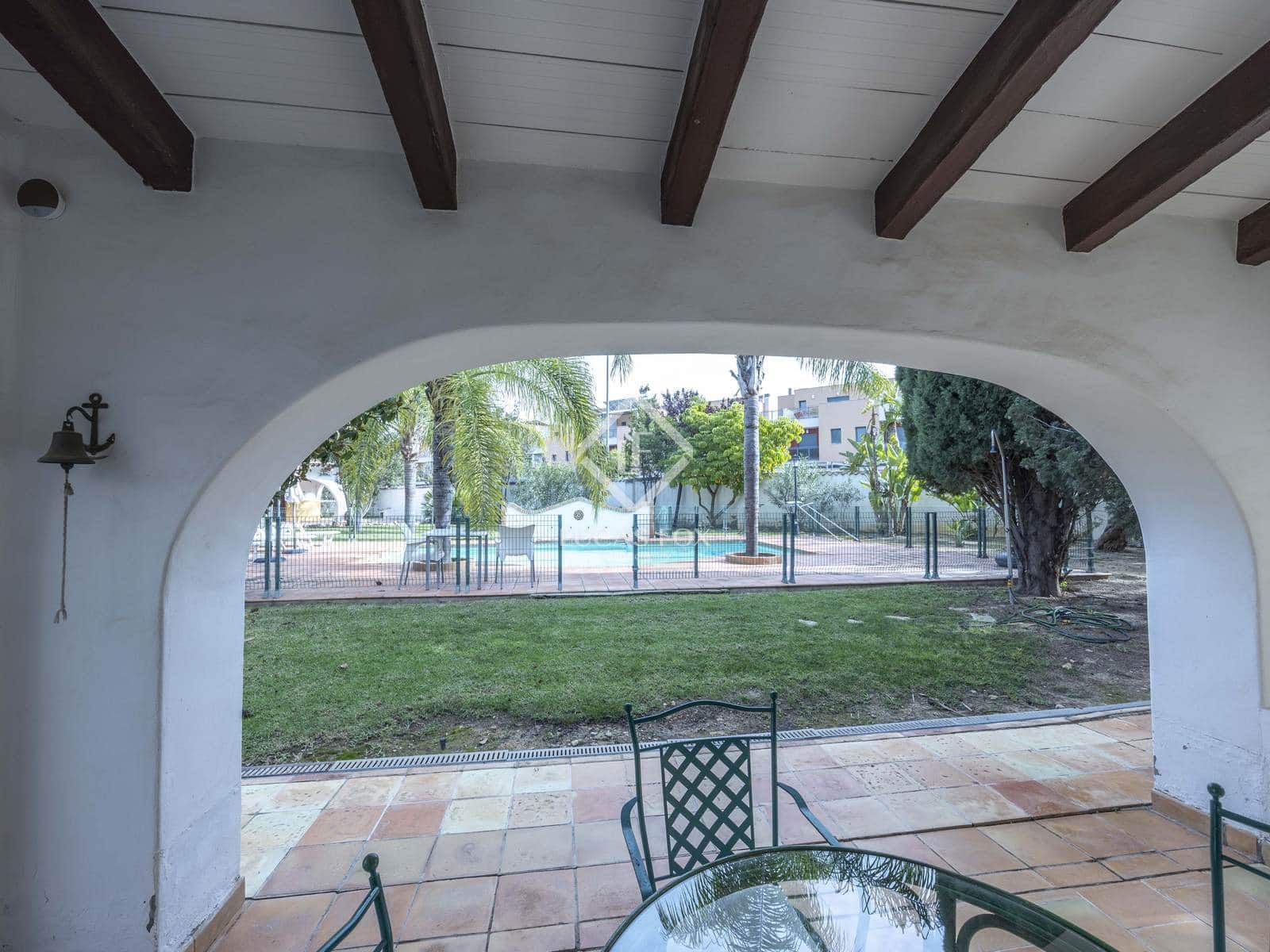 8 slaapkamer Villa te koop in San Antonio de Benageber met zwembad garage - € 1.480.000 (Ref: 9386297)