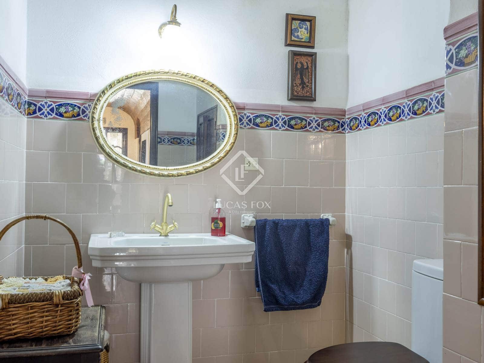 8 slaapkamer Villa te koop in San Antonio de Benageber met zwembad garage - € 1.480.000 (Ref: 9386297)